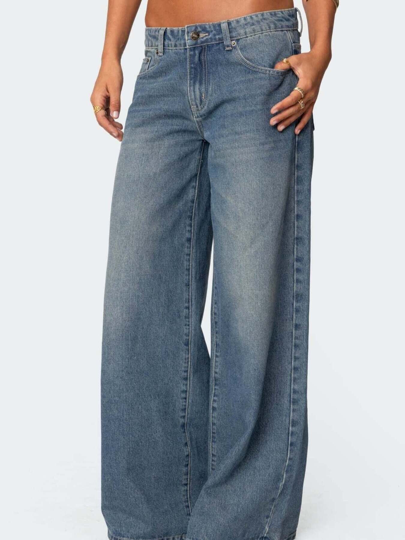 Vintage Wash Wide Leg Jeans 5649fae0-8a9f-49b5-8446-e0fb282ee1ca-Max 