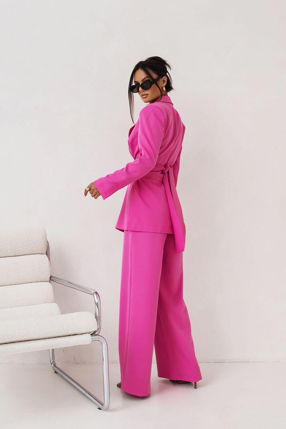  Trendiges Hosen-Set für Frauen in Magenta – Stilvoller Zweiteiler für Events und Freizeit