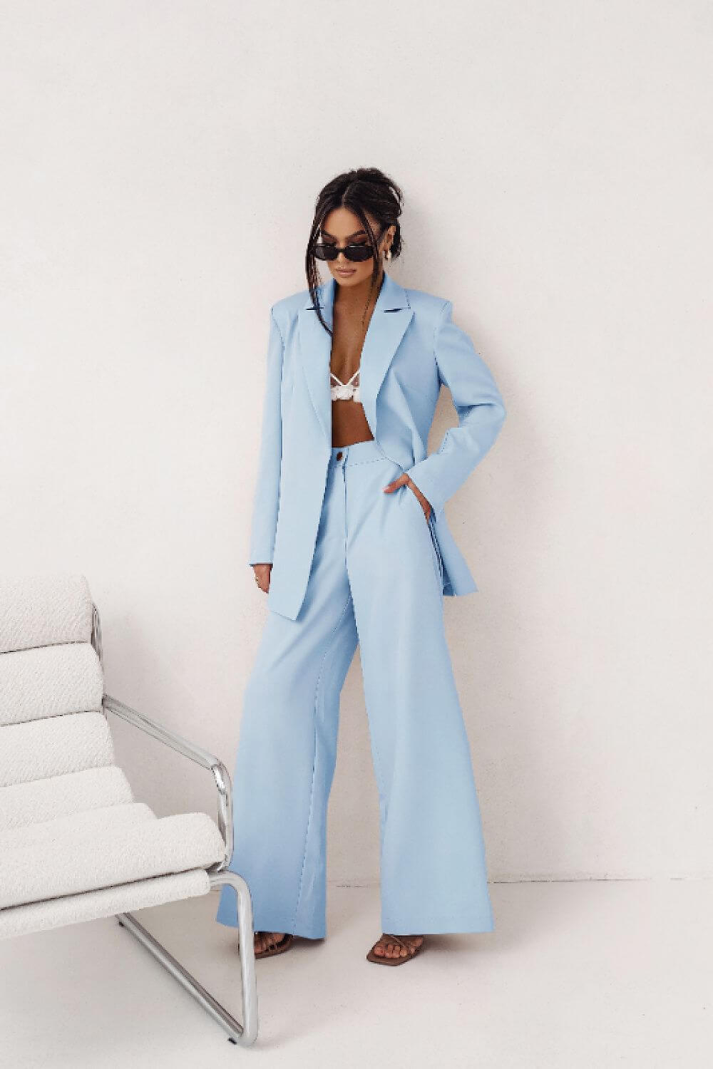 Hellblauer Hosenanzug für Damen – Elegantes Zweiteiler-Set für einen frischen Look