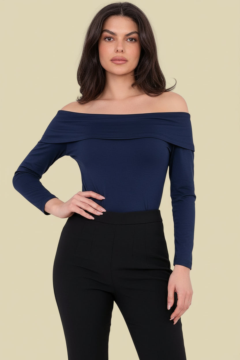 Dunkelblaue Off-Shoulder Bluse für Damen aus 100% Viskose von Veloralux.