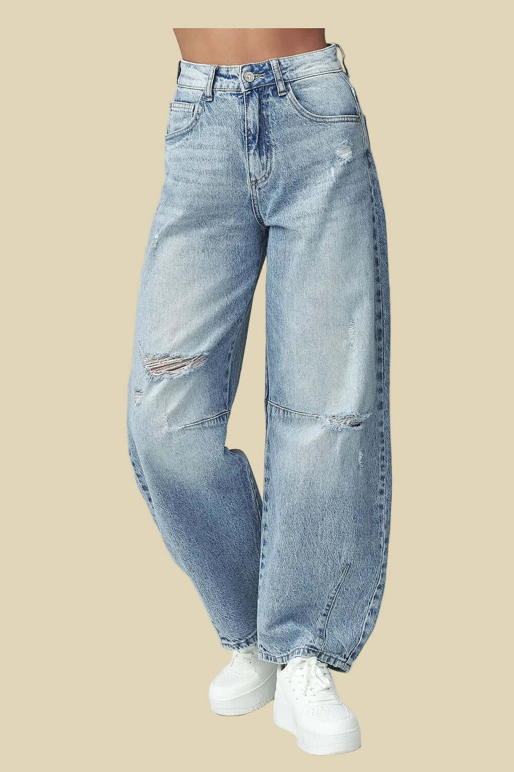 Hellblaue Damen Balloon Jeans Aria – High Waist Denim mit weitem Bein für einen modernen Look.