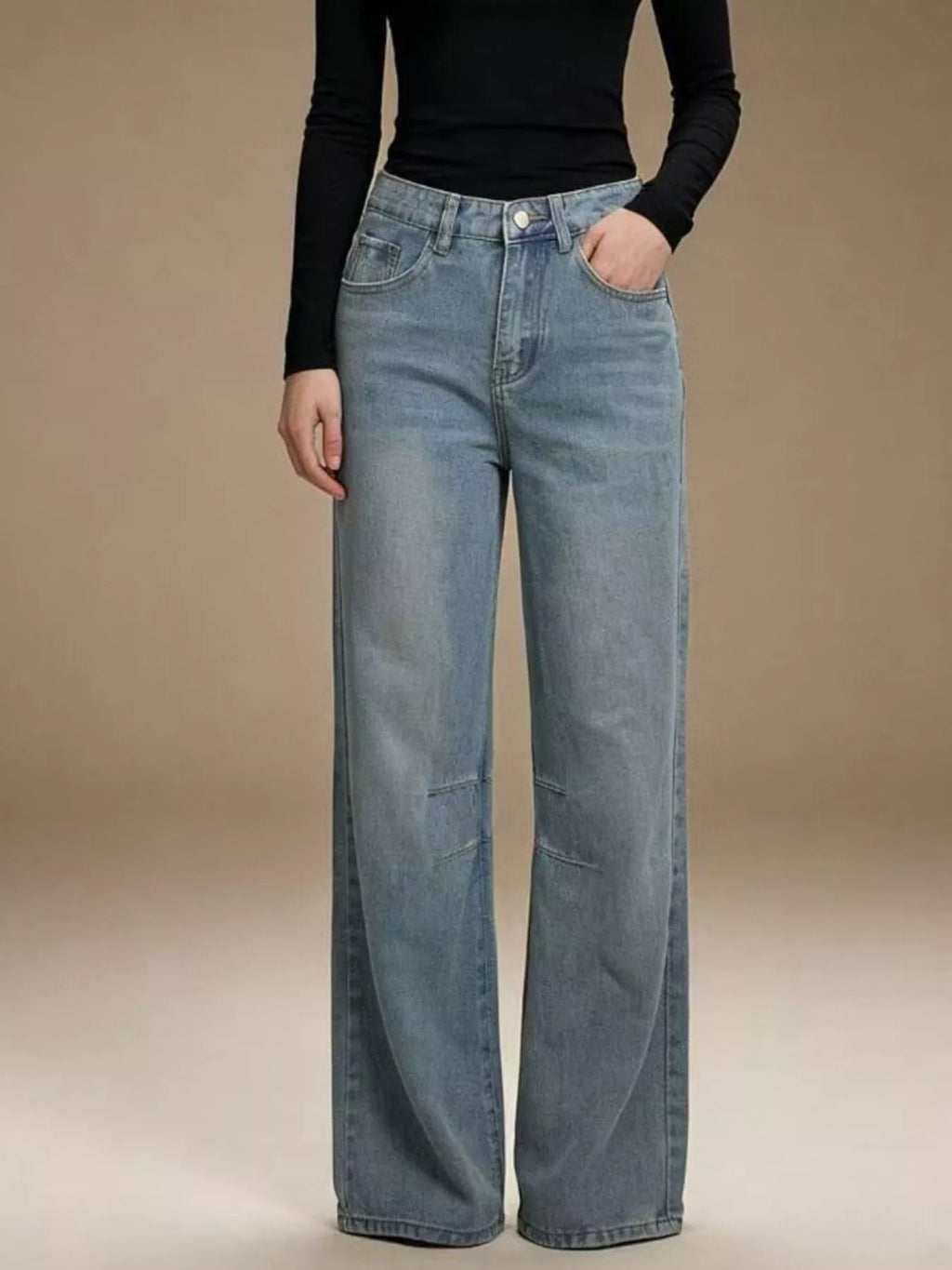Bequeme und stilvolle Jeans von Velora Lux, die ideale Wahl für komfortable Tage im Alltag und coole Freizeit-Looks.