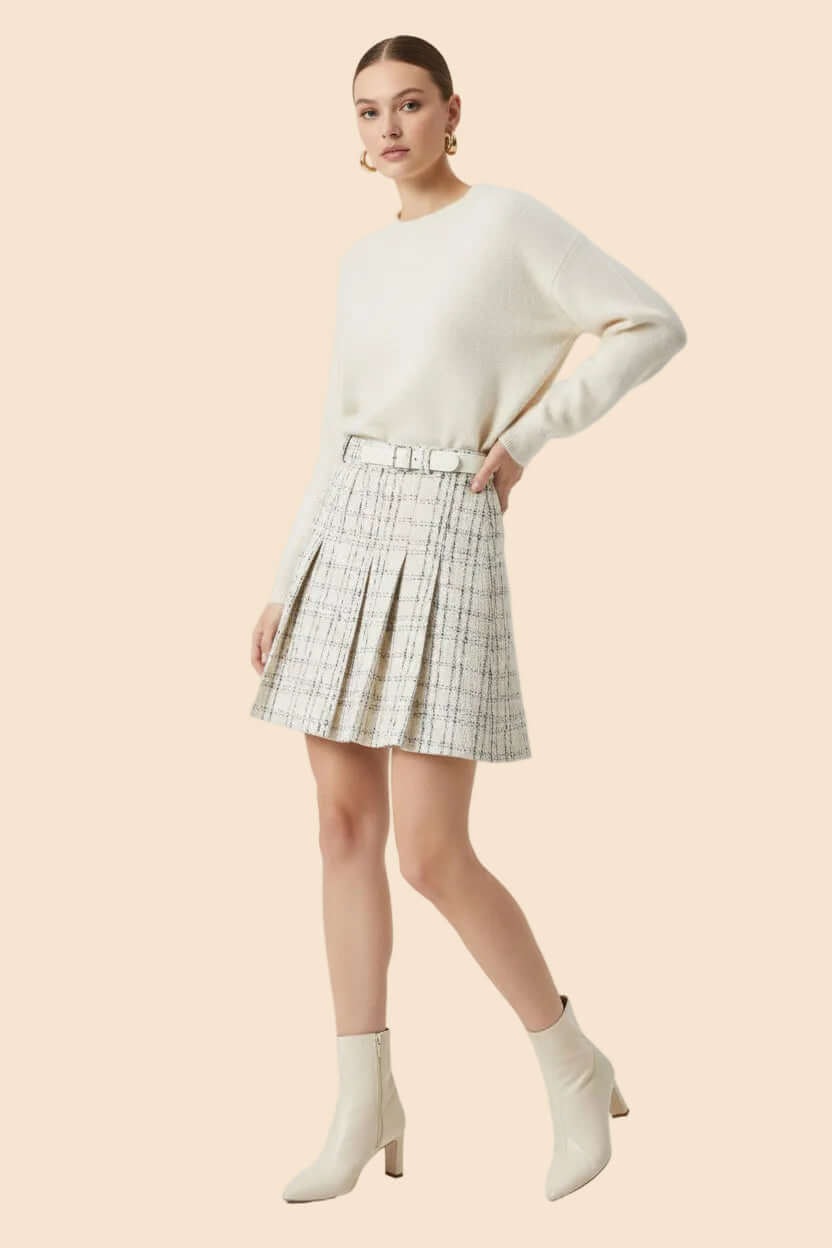 ef2c723d-a2f7-4bec-a10e-d9681de1f7b6-Max