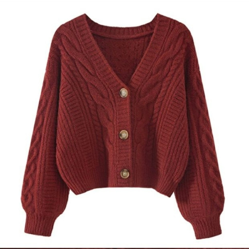 Weinrote Damen Strickjacke kurz – Elegantes Zopfmuster-Detail und herbstlicher Look für jeden Tag – Velora Lux 